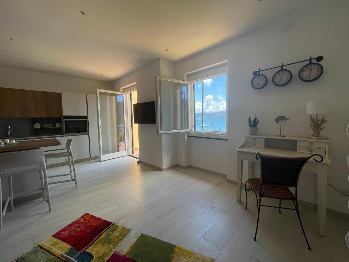 דירות פורטו ונרה Casa Irene Terrazza Vista Mare E Garage מראה חיצוני תמונה