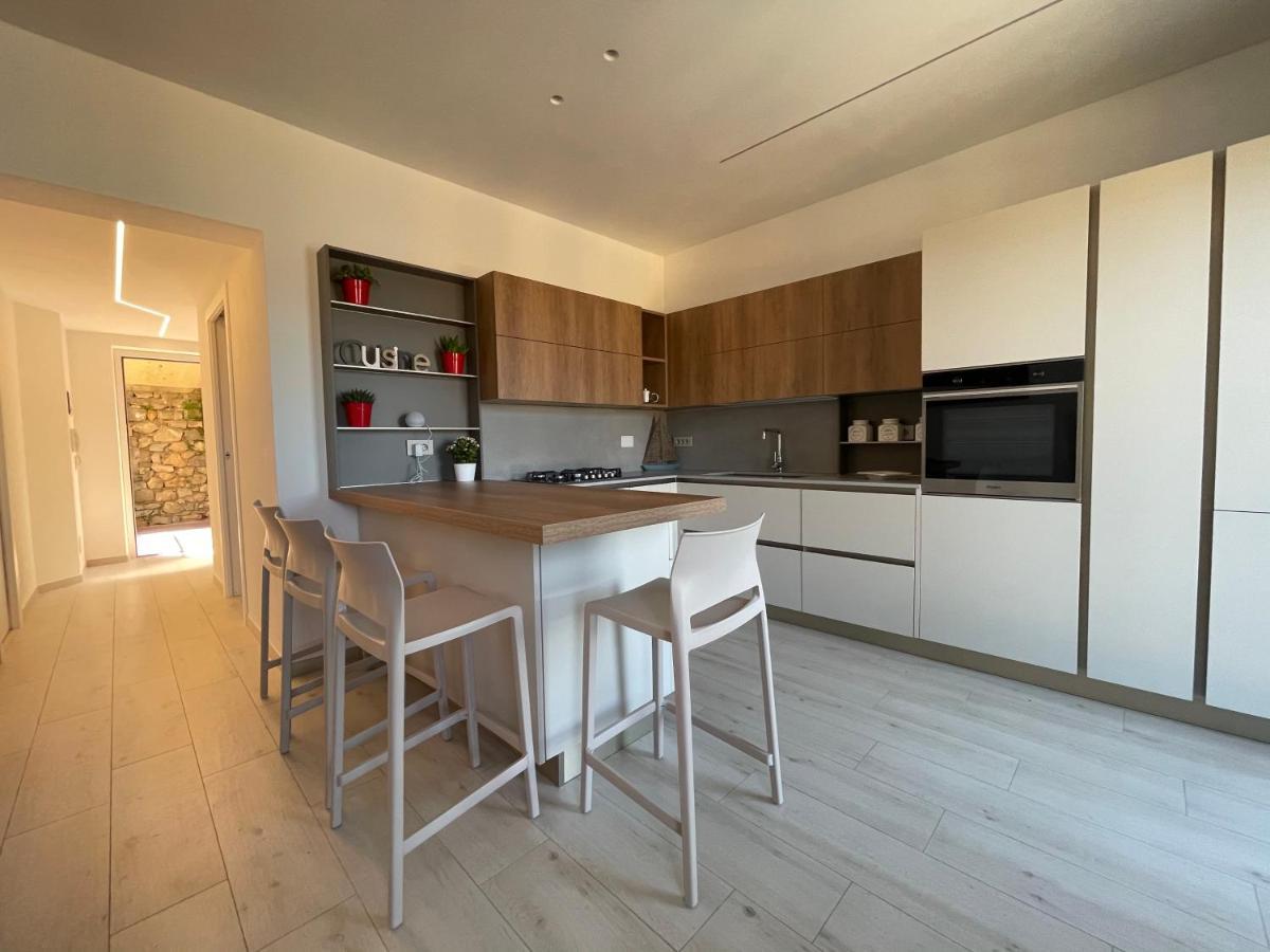 דירות פורטו ונרה Casa Irene Terrazza Vista Mare E Garage מראה חיצוני תמונה