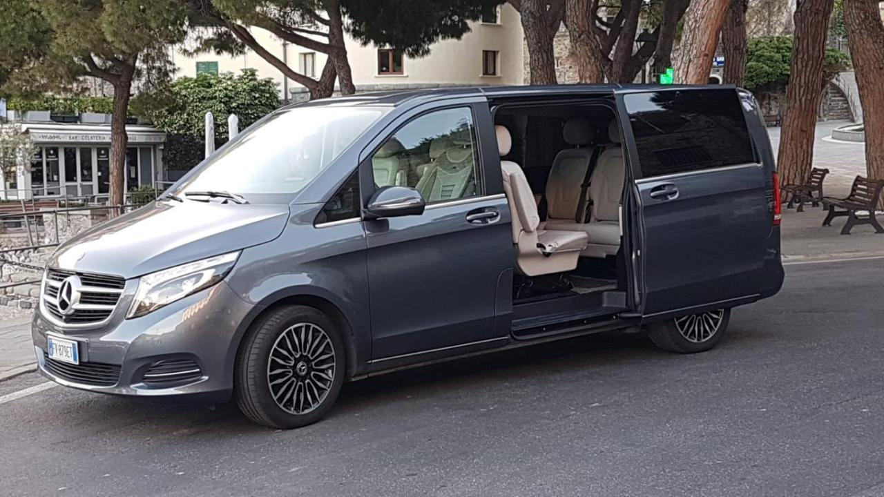 דירות פורטו ונרה Casa Irene Terrazza Vista Mare E Garage מראה חיצוני תמונה